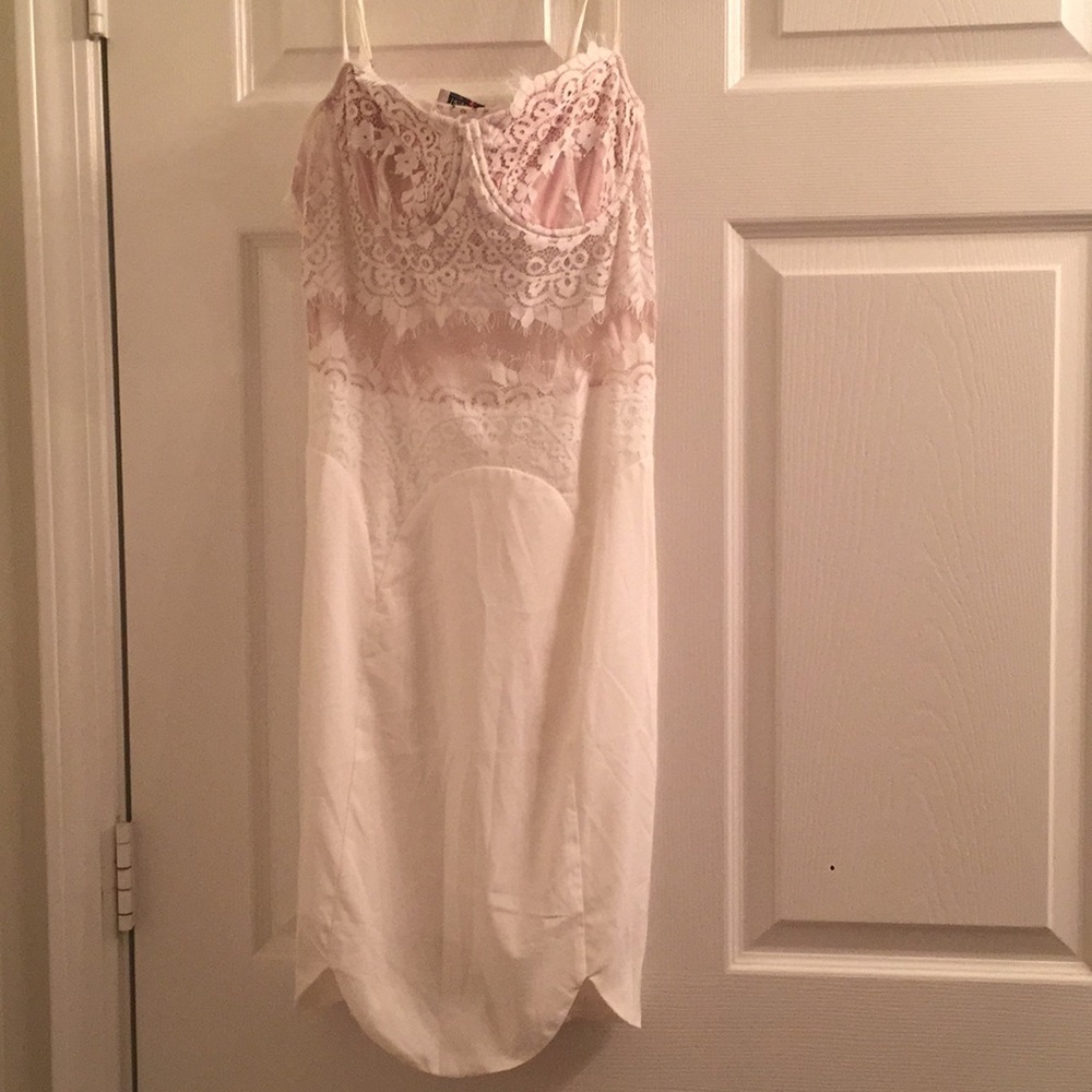 Nude/White lace dress